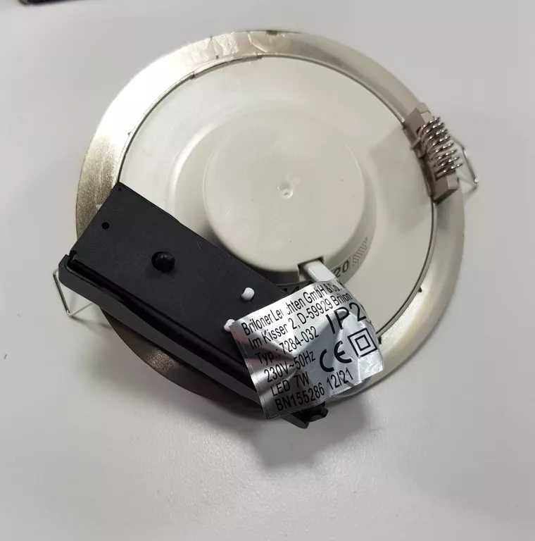 briloner-zestaw-3x-led-rgbw-sciemnialna-oprawa-led5w230v-3000-6500k-ean-gtin-4002707324027