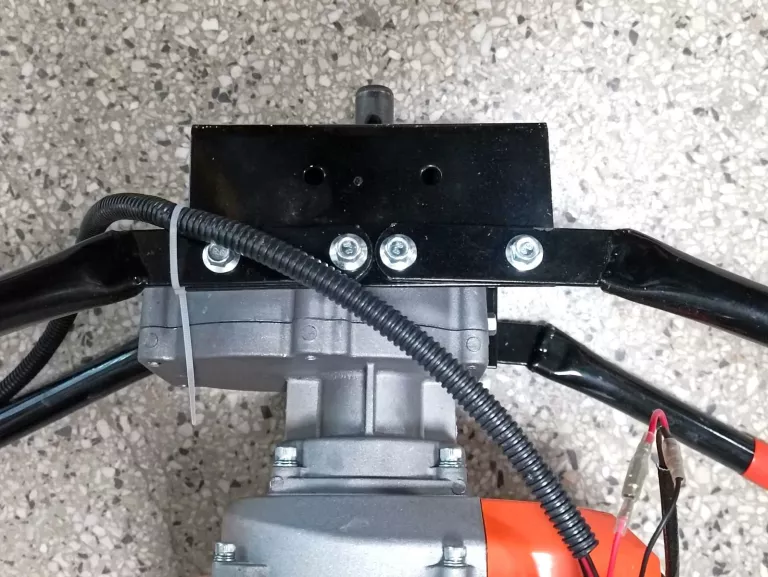 WIERTNICA SPALINOWA BOXER BX 122 + WIERTŁA