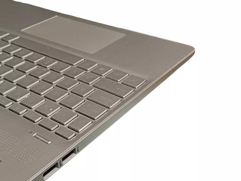 laptop-hp-15s-eq2470nw-156-amd-ryzen-3-8-gb-512-gb-w-pudelku-przekatna-ekranu-156