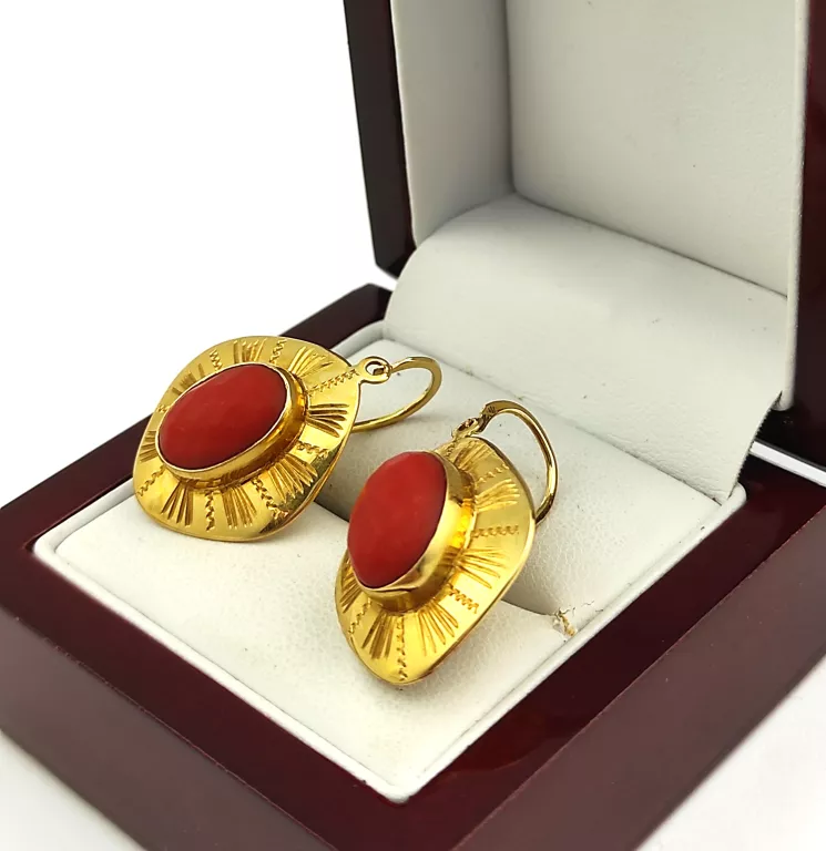 zlote-kolczyki-z-koralem-p750-910g-material-zloto