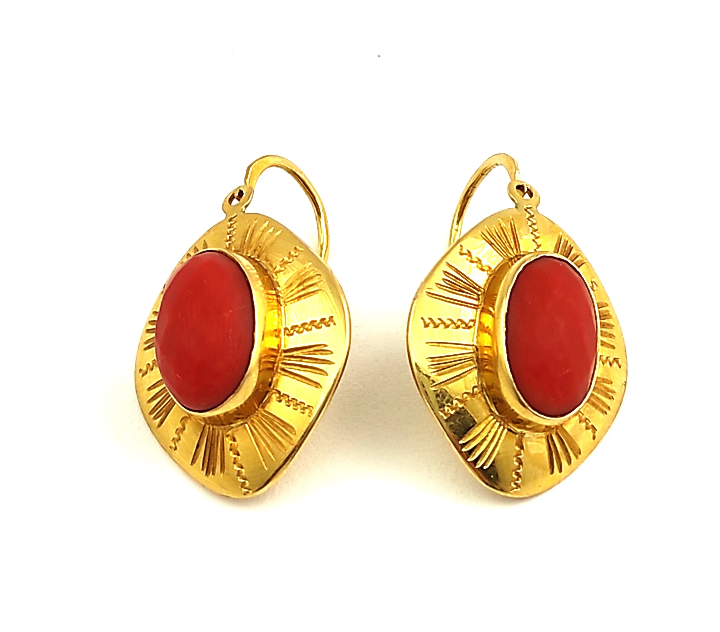 zlote-kolczyki-z-koralem-p750-910g-1-go-maja-11a-libiaz