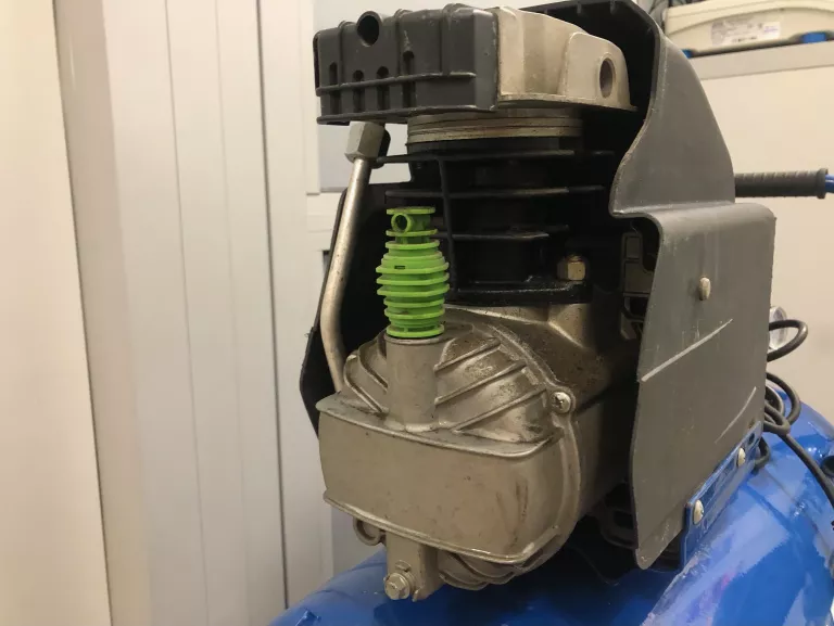 KOMPRESOR RAWLPLUG R-RAWL-C50 KOMPRESOR OLEJOWY 50L 8BAR