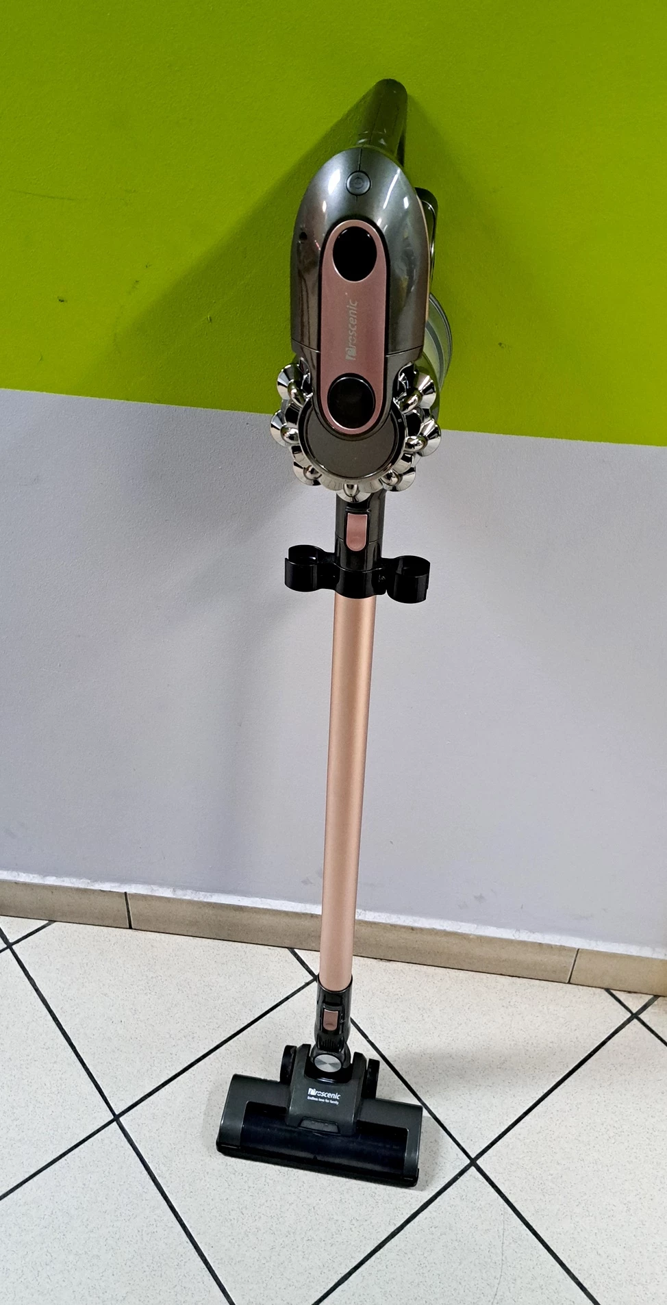 odkurzacz-bezprzewodowy-proscenic-p8-plus-zasilanie-akumulatorowe