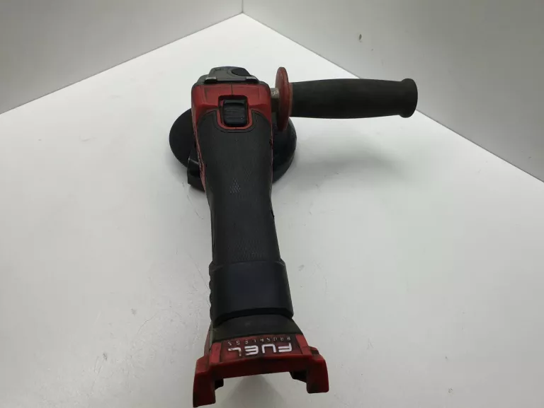 AKUMULATOROWA SZLIFIERKA KĄTOWA MILWAUKEE M18 FSAG125X
