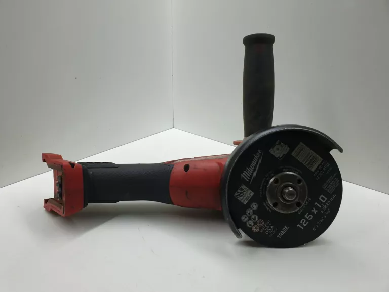 AKUMULATOROWA SZLIFIERKA KĄTOWA MILWAUKEE M18 FSAG125X