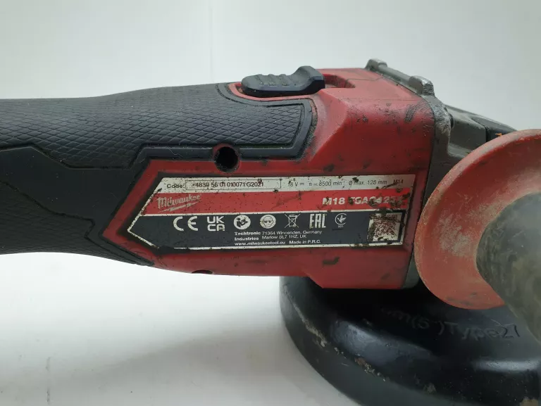 AKUMULATOROWA SZLIFIERKA KĄTOWA MILWAUKEE M18 FSAG125X