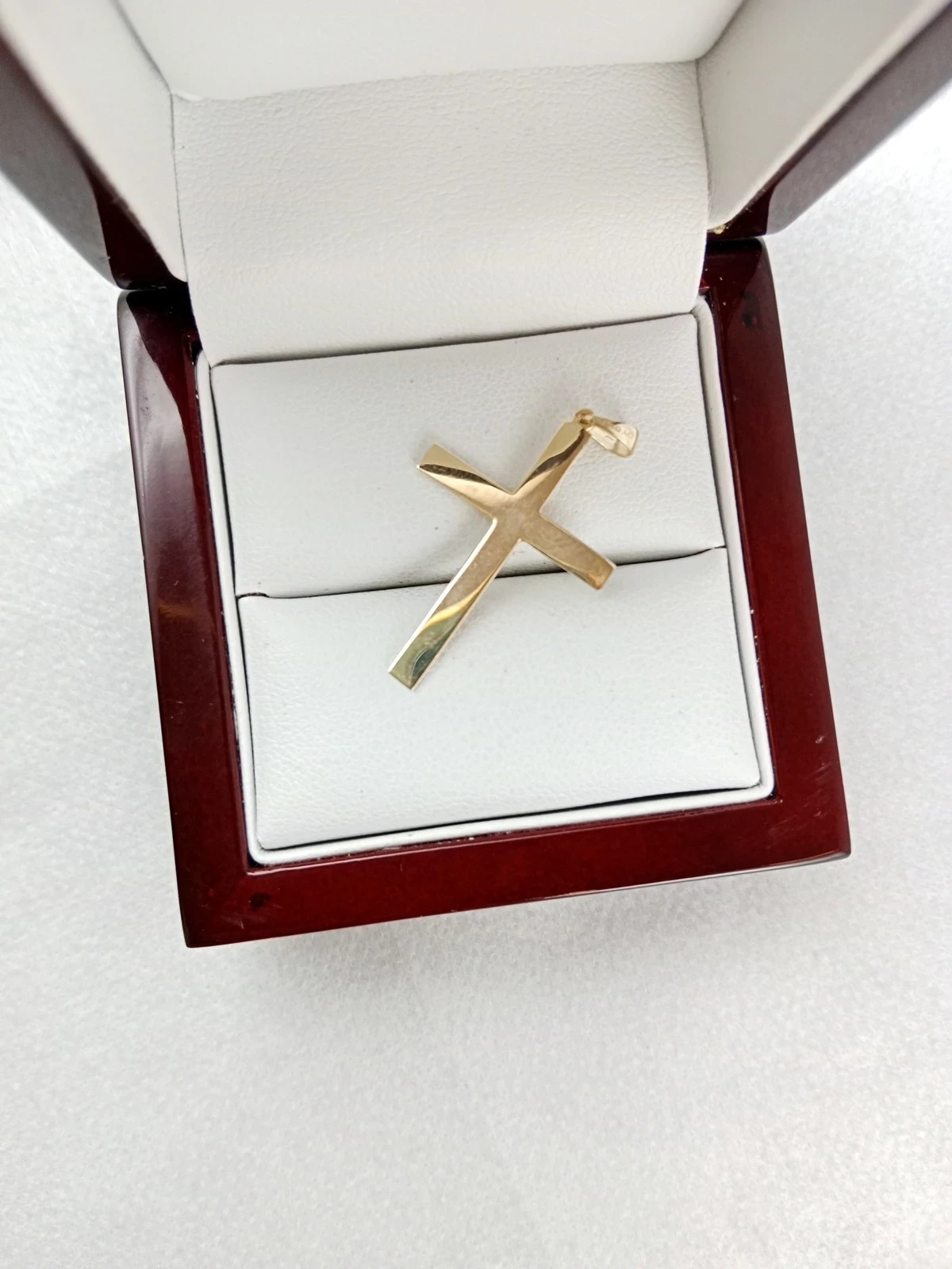 zlota-zawieszka-krzyzyk-z-wizerunkiem-jezusa-148g-585pr-marka-248811-958954