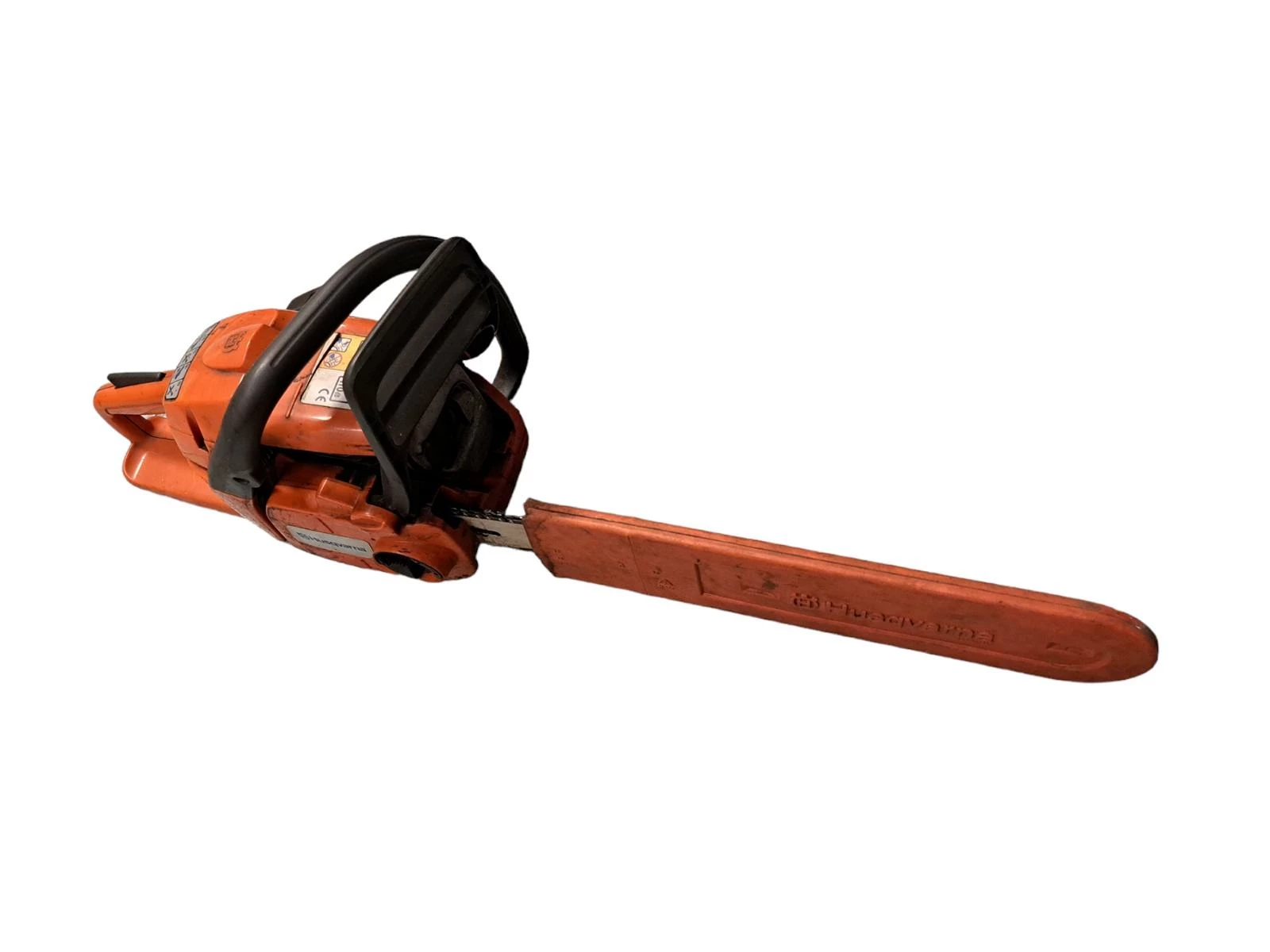 pila-husqvarna-e-series-235-product-id-b315fdfd-ed9a-4876-94e0-9983306ef338