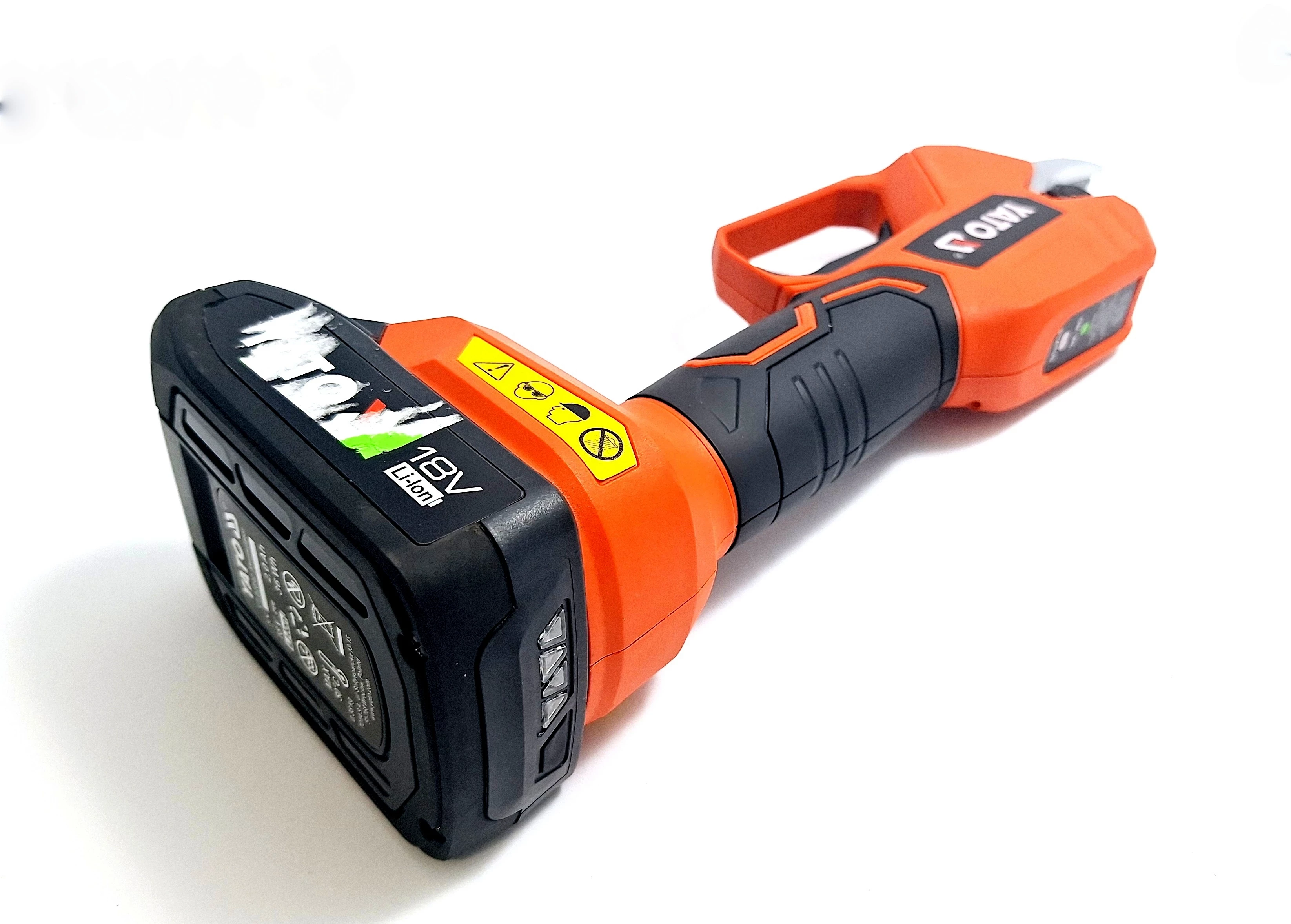 sekator-akumulatorowy-yato-ean-gtin-5906083084942