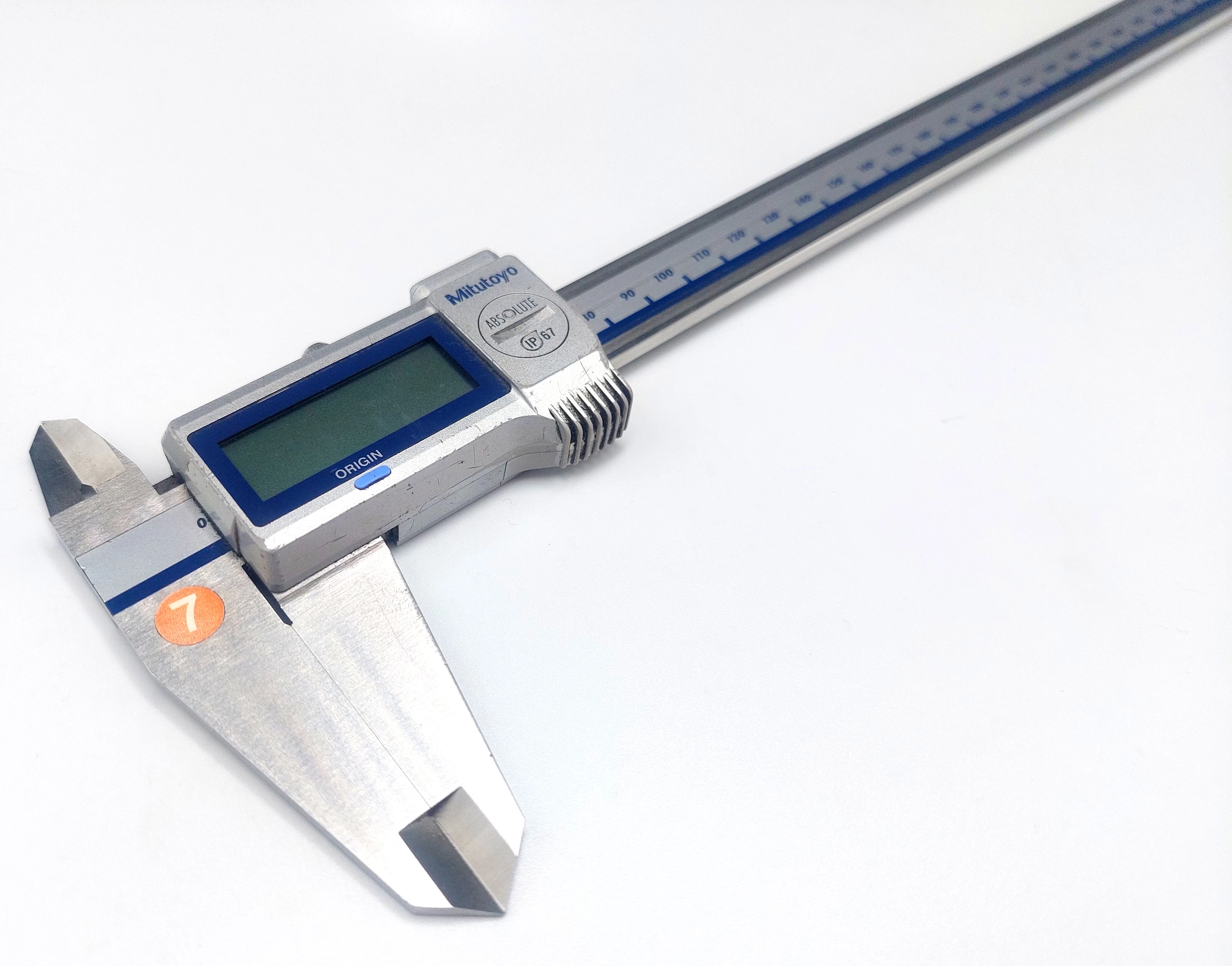 suwmiarka-mitutoyo-absolute-digimatic-ip67-300mm-wolnosci-132-bielawa