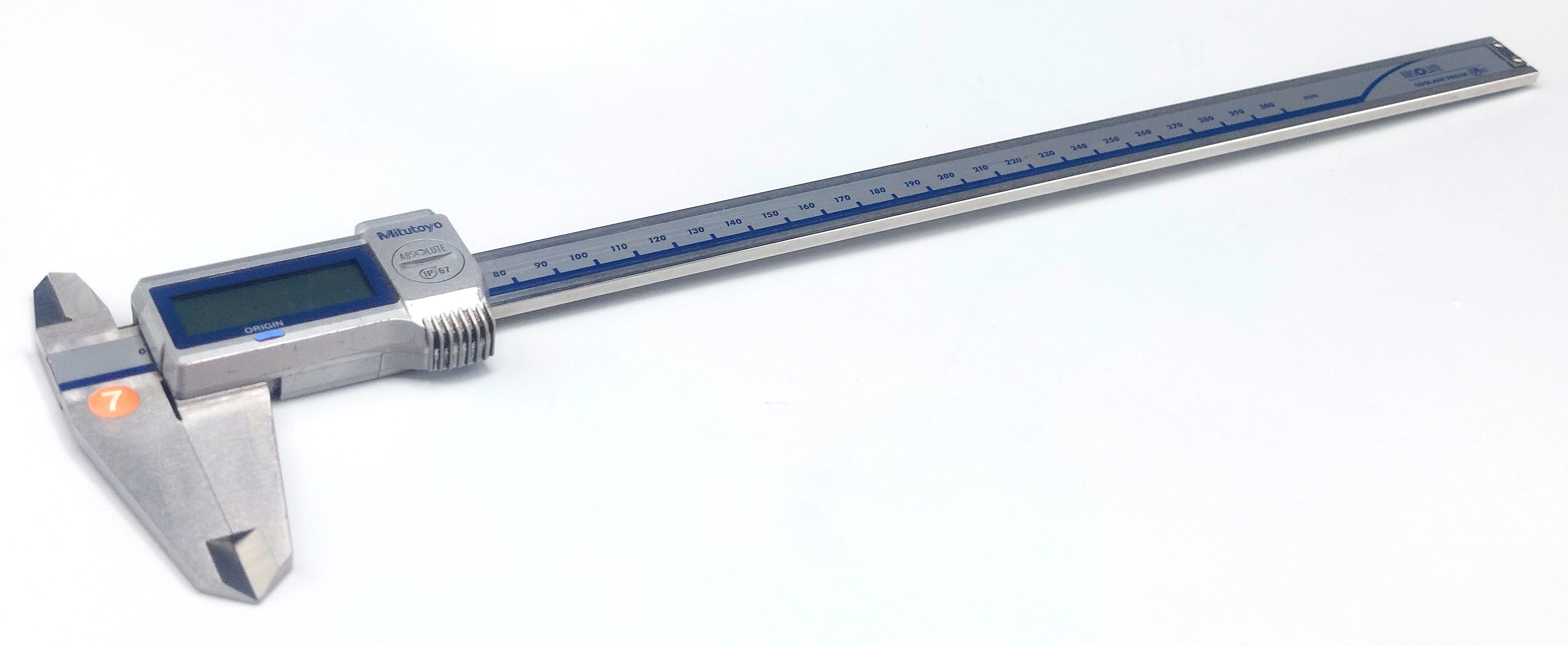 suwmiarka-mitutoyo-absolute-digimatic-ip67-300mm-stan-uzywany