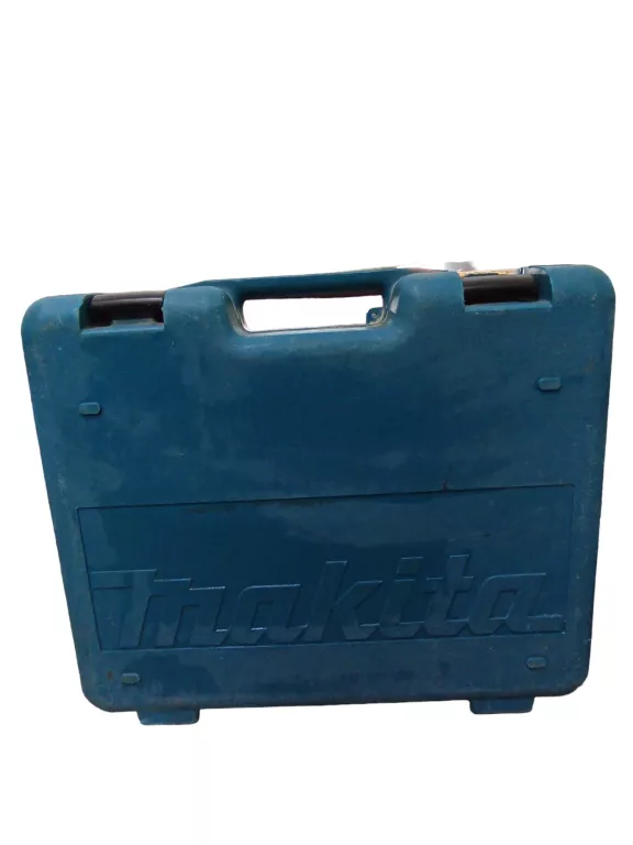 MŁOT UDAROWY MAKITA HM0810