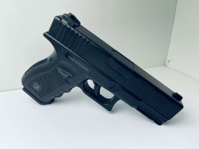 PISTOLET KOLTER RMG-19 PRO Z WKŁADEM GAZOWYM + KABURA SKÓRZANA