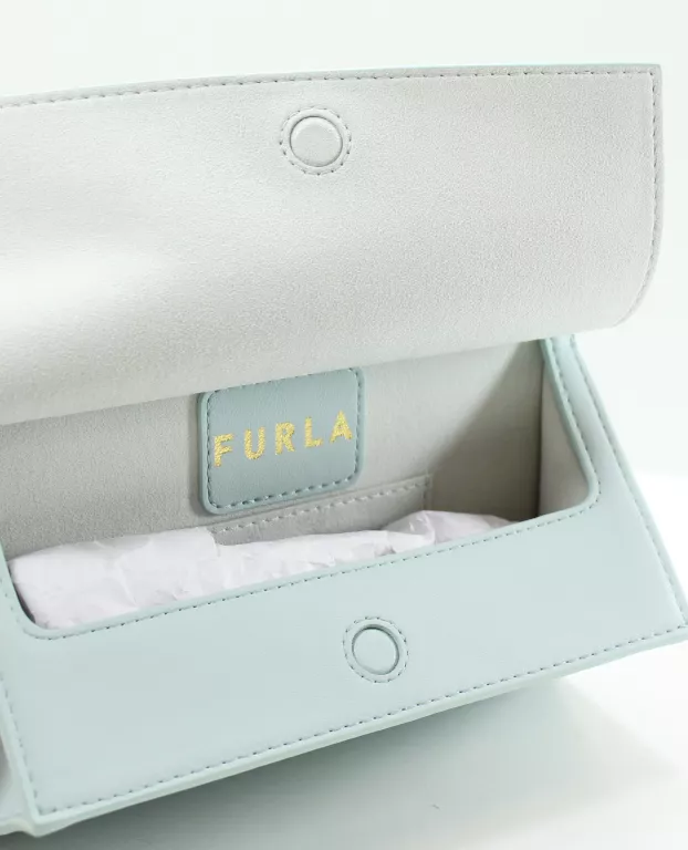 torebka-linea-futura-we00459-bx1063-1859s-1-007-20-cn-e-niebieski-wielkosc-715-1