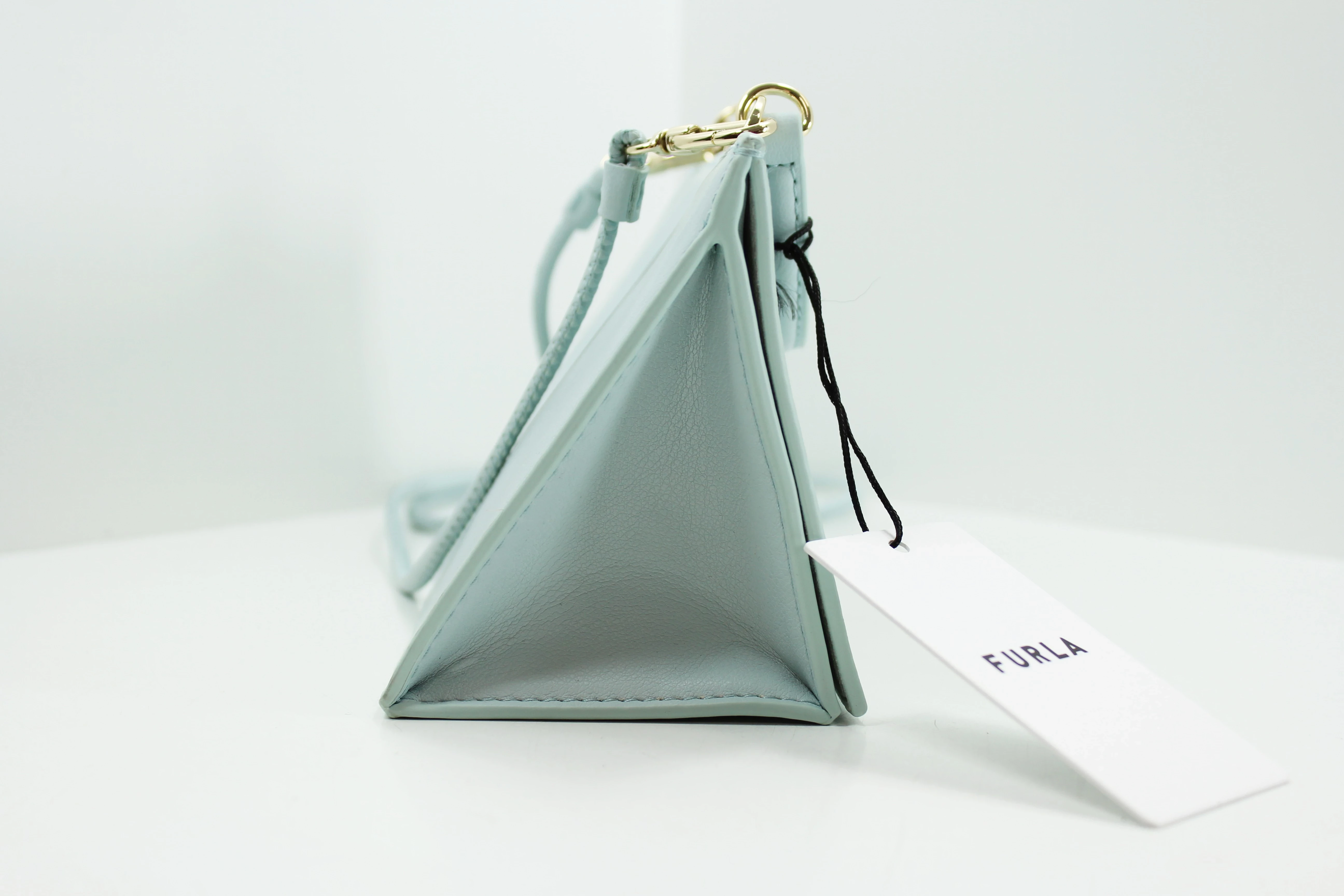 torebka-linea-futura-we00459-bx1063-1859s-1-007-20-cn-e-niebieski-stan-11323-238058