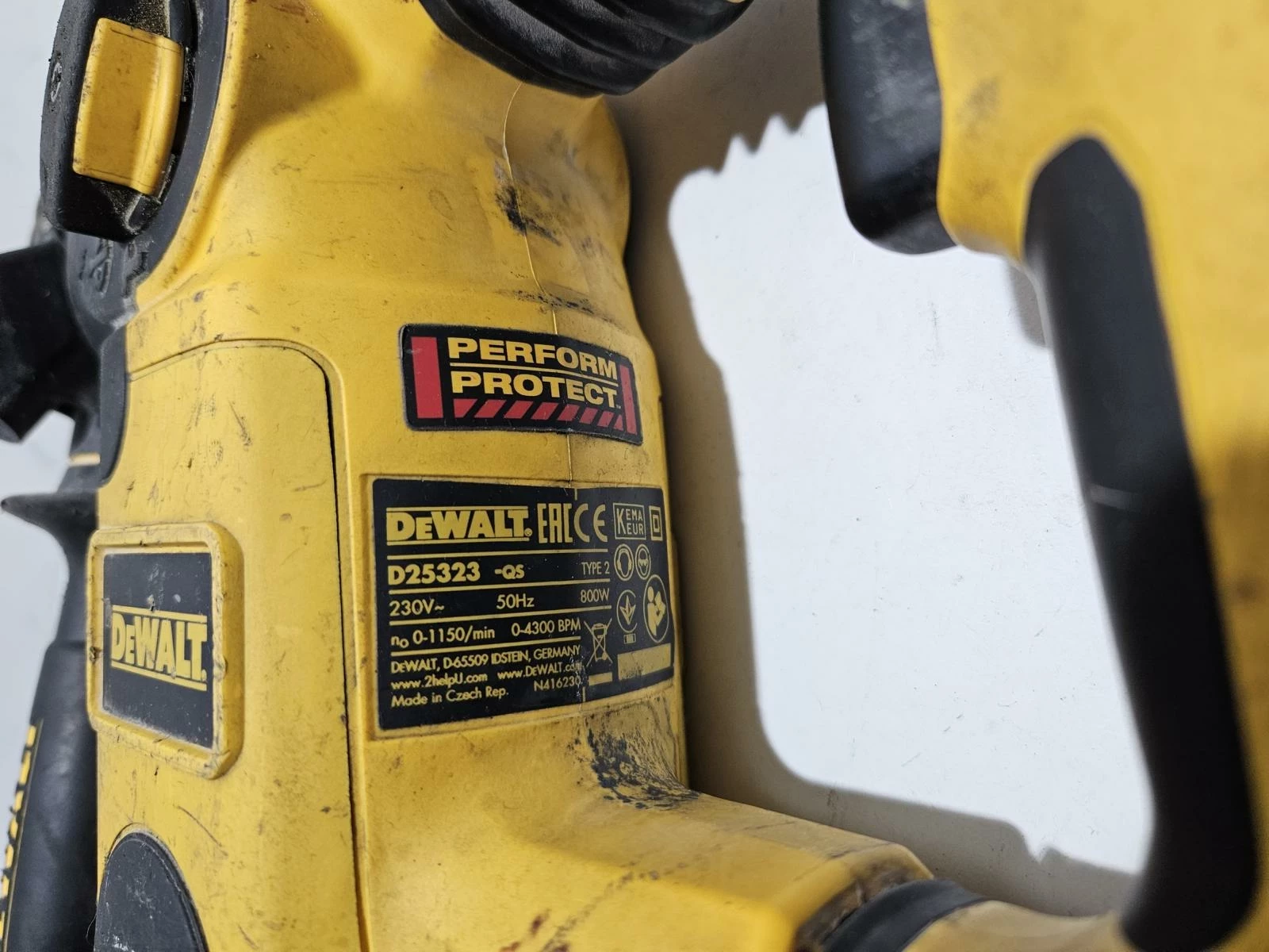 mlotowiertarka-dewalt-d25323-marka-dewalt