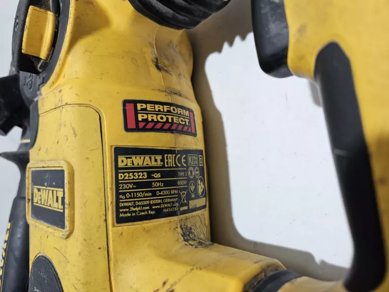 mlotowiertarka-dewalt-d25323-marka-dewalt