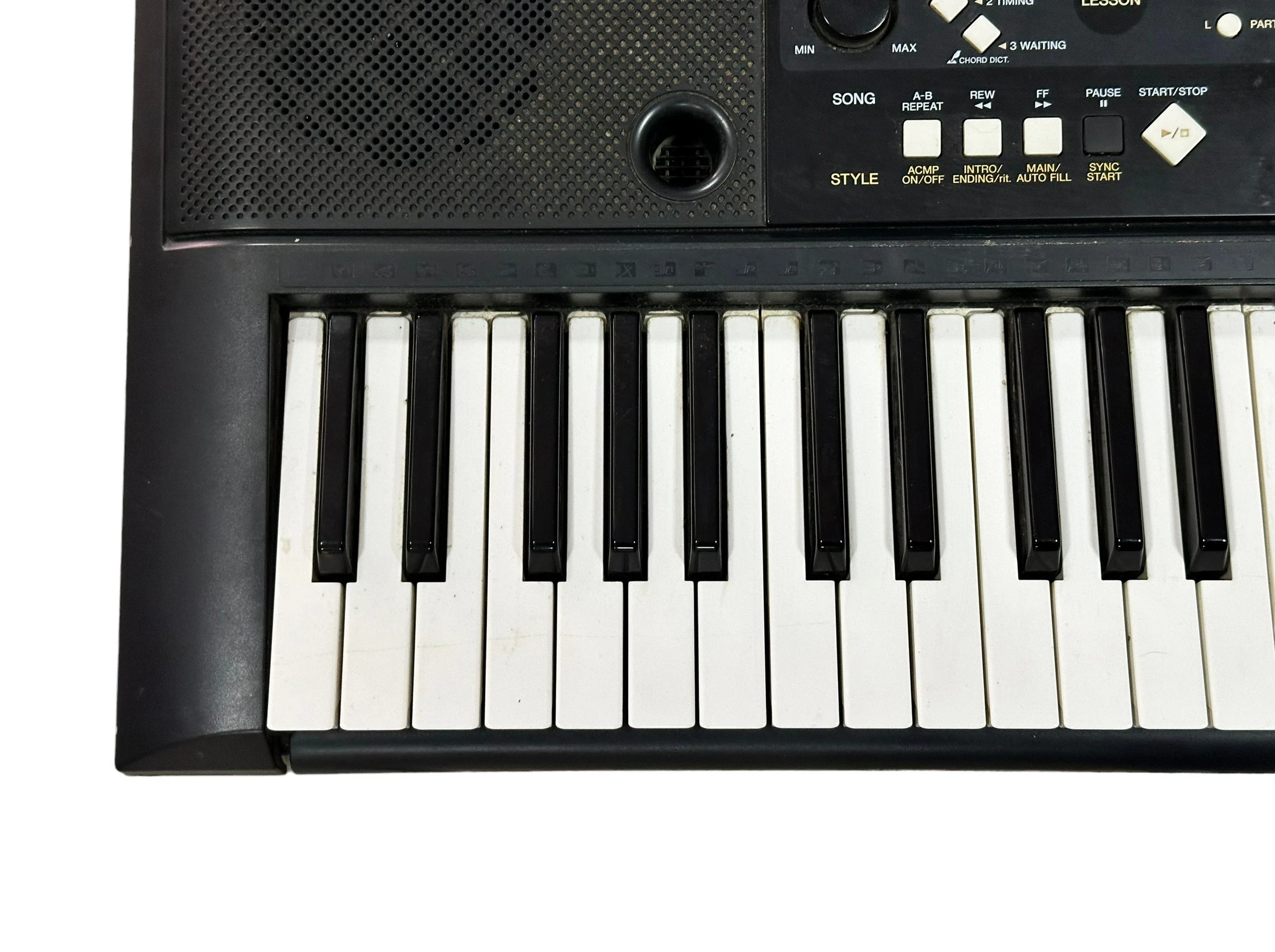 keyboard-yamaha-ypt-220-marka-yamaha