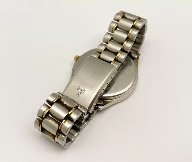 zegarek-atlantic-seabase-60341-3atm-funkcje-datownik