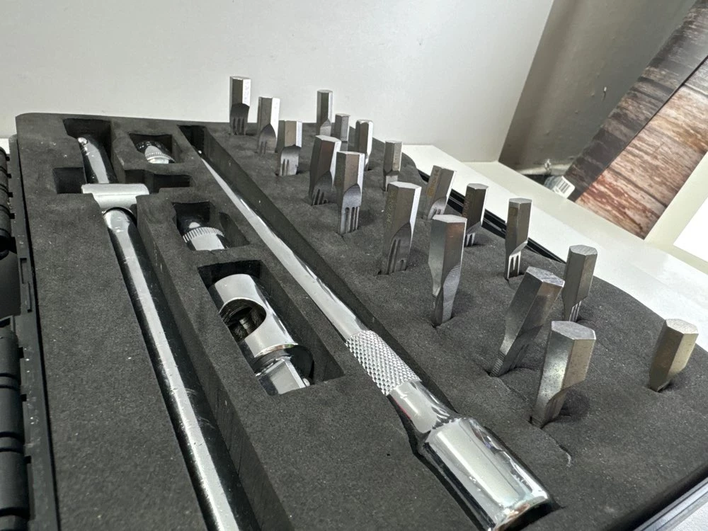 zestaw-slusarski-do-otwierania-zamkow-rodzaj-zamka-inny