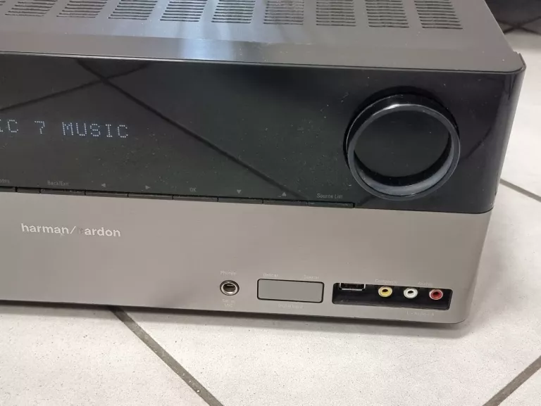 AMPLITUNER HARMAN KARDON AVR 360 7.1