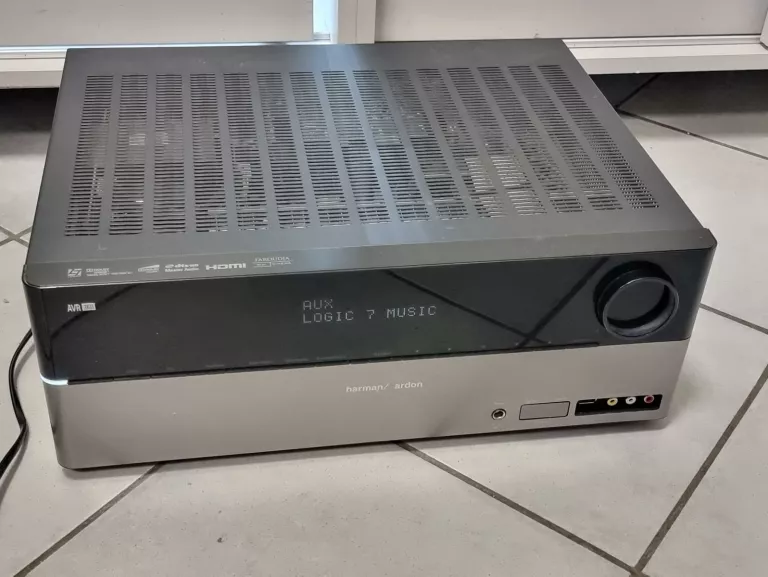 AMPLITUNER HARMAN KARDON AVR 360 7.1