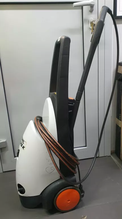 MYJKA WYSOKOCIŚNIENIOWA STIHL RE125K