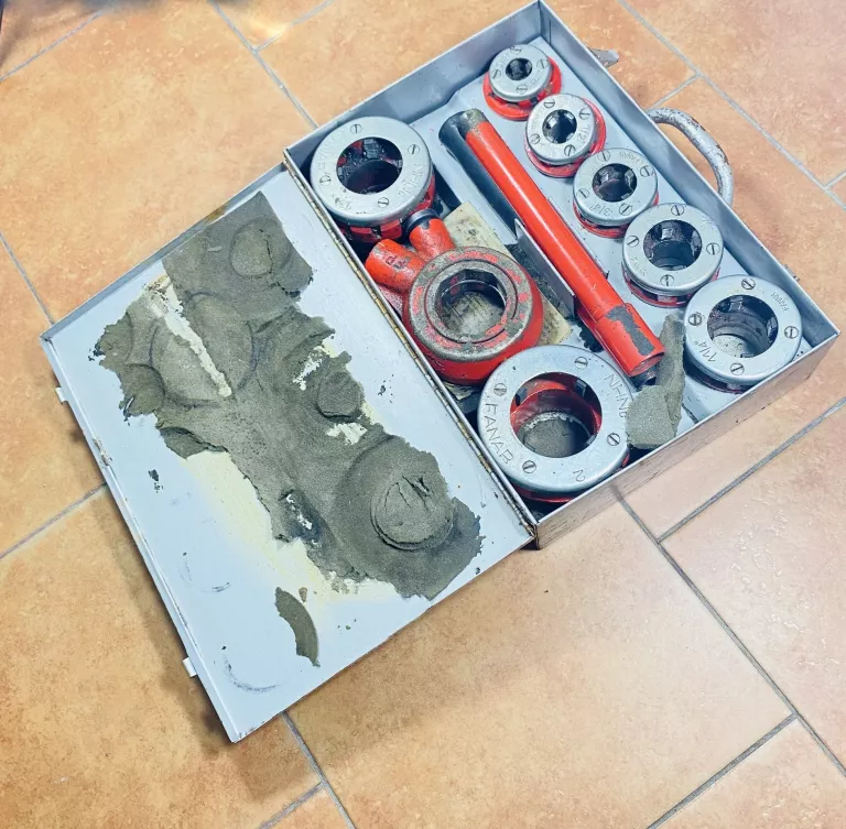 gwintownica-do-rur-fanar-38-2-rodzaj-gwintownica