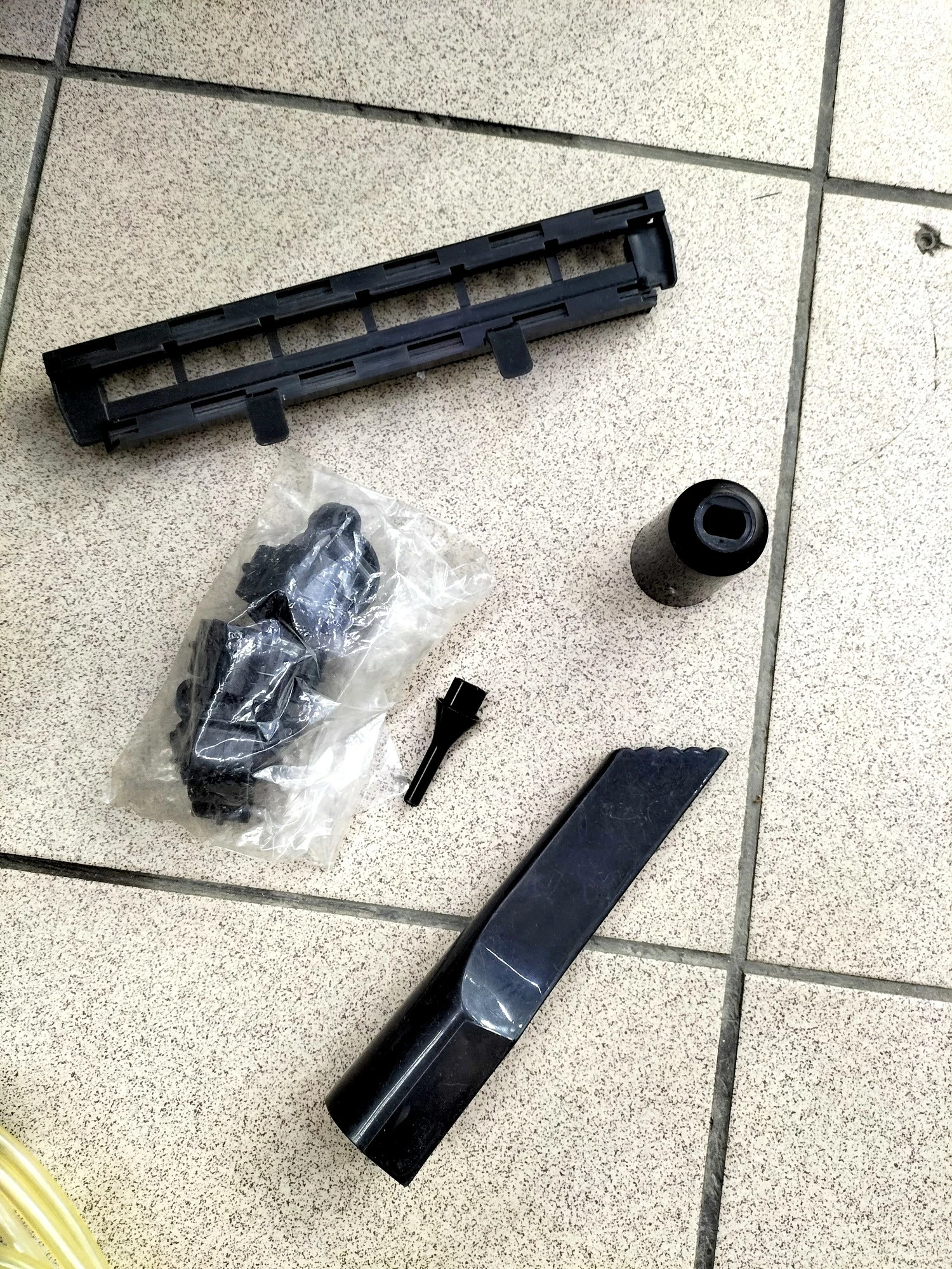 odkurzacz-aura-roboclean-114f-gold-kolor-dominujacy-przezroczysty