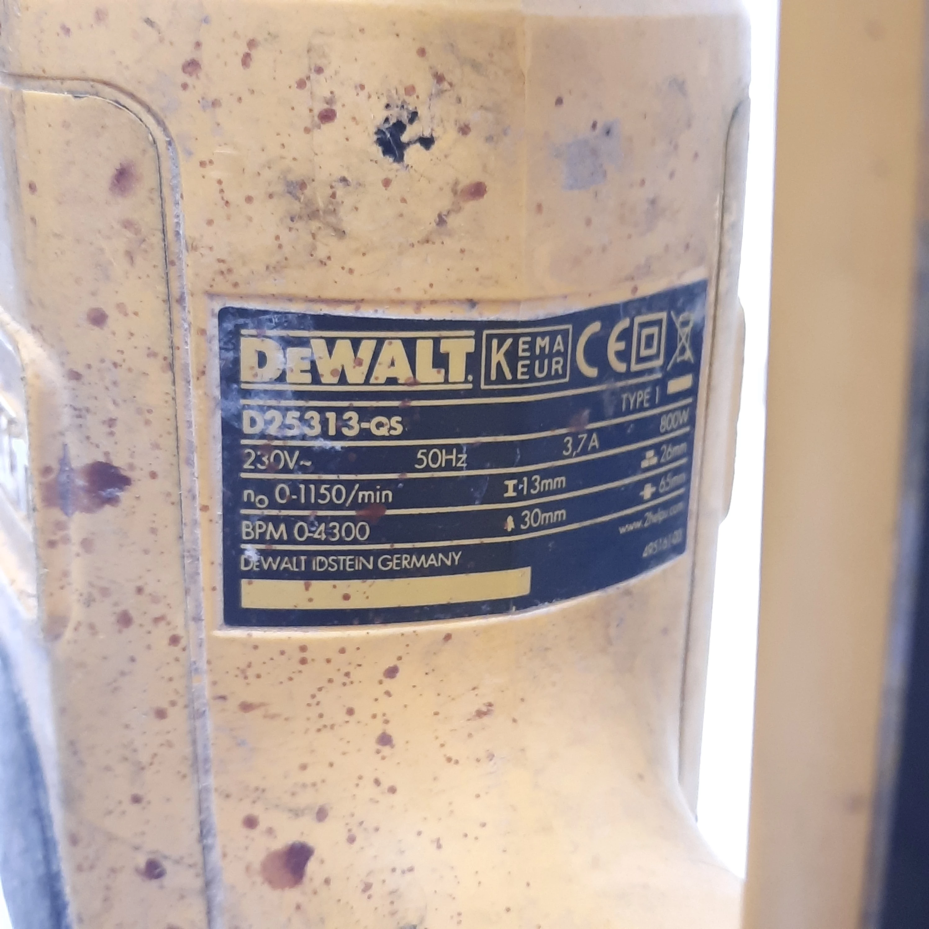 mlotowiertarka-dewalt-d25313-qs-funkcyjnosc-3-funkcyjny-wiercenie-z-i-bez-udaru-podkuwanie