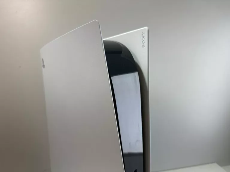 konsola-sony-playstation-5-825-gb-cfi-1116a-kod-producenta-cfi-1116a