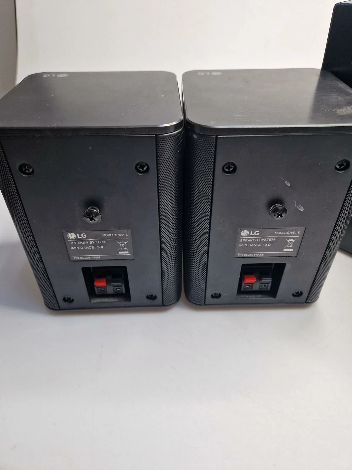 glosniki-do-soundbara-lg-spk8-s-surround-pack-kod-producenta-spk8-s