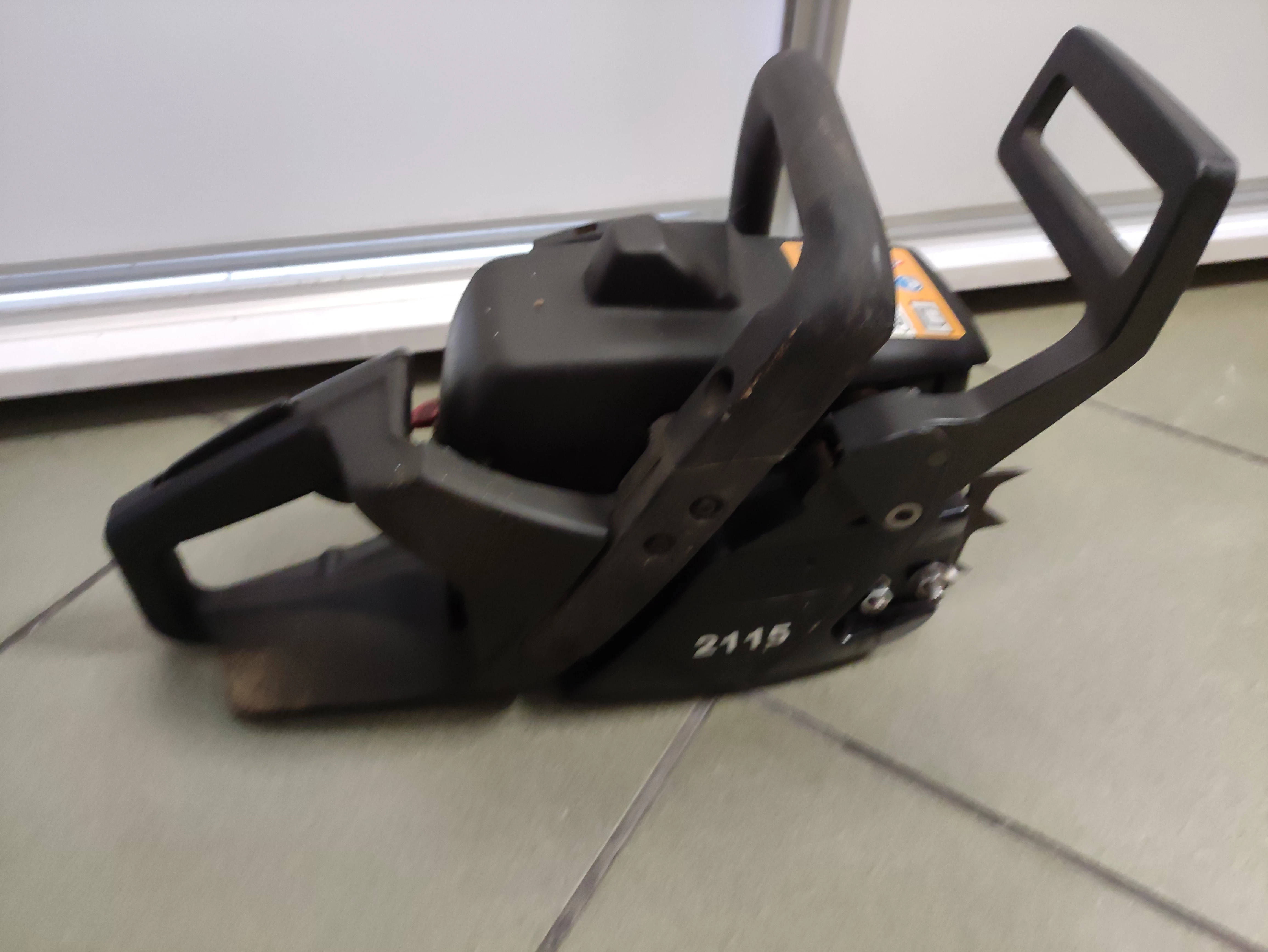 pilarka-spalinowa-2115-stan-uzywany