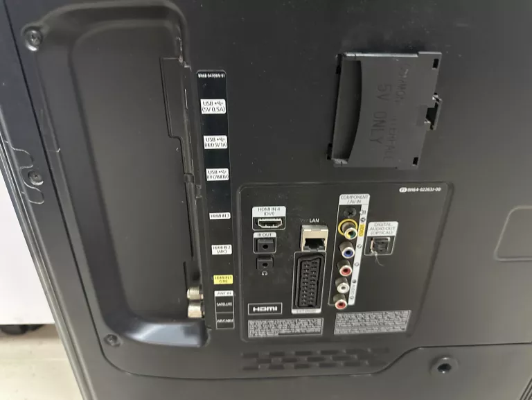 TELEWIZOR SAMSUNG UE46F6640SS