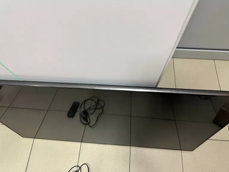 TELEWIZOR SAMSUNG UE46F6640SS