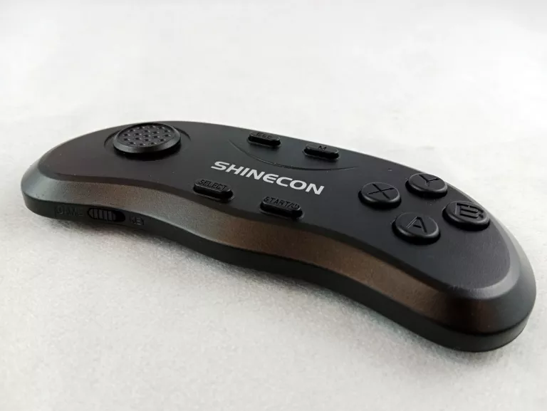 PILOT CONTROLLER GAMEPAD DO URZĄDZEŃ MOBILNYCH BLUETOOTH VR SHINECON B01