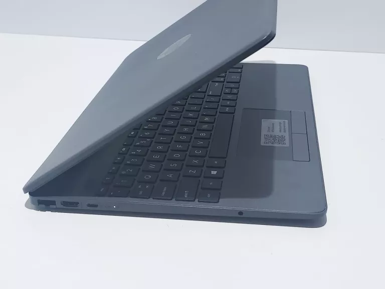LAPTOP HP255 G8 KOMPLET
