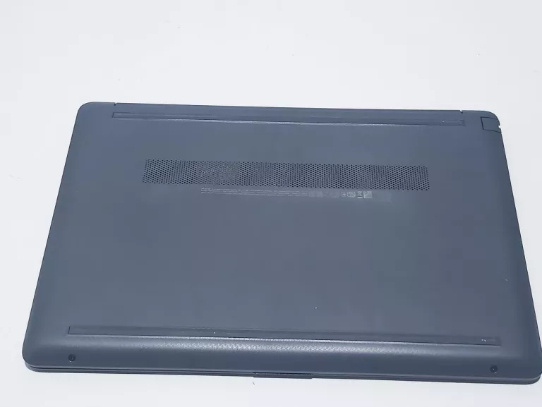 LAPTOP HP255 G8 KOMPLET