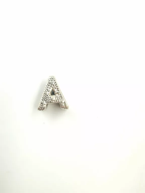 ZAWIESZKA PANDORA CHARMS
