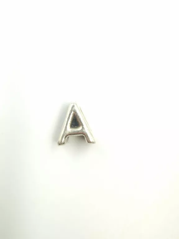 ZAWIESZKA PANDORA CHARMS