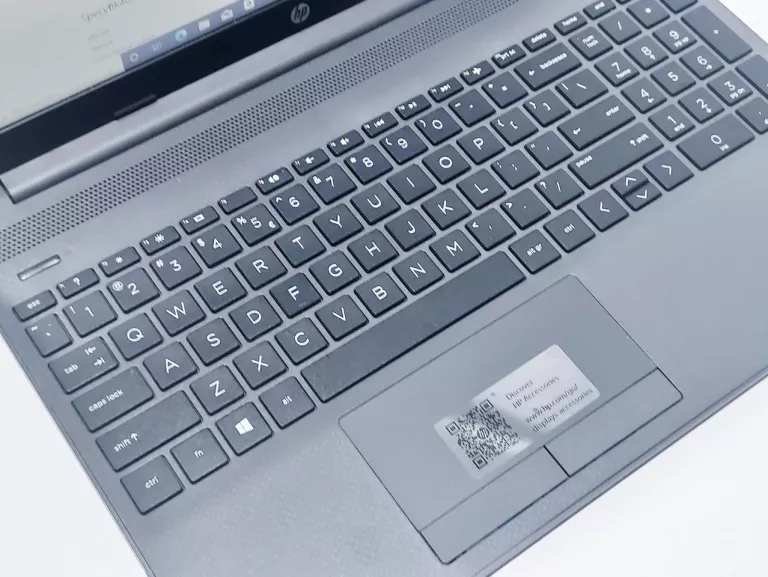 LAPTOP HP255 G8 KOMPLET
