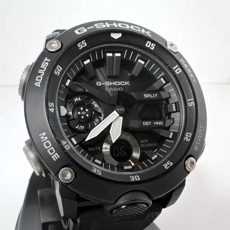 ZEGAREK CASIO G-SHOCK 5590 GA-2000