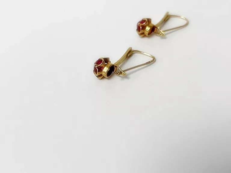 wyrob-jubilerski-uzywany-kolczyki-kamien-inny-kamien