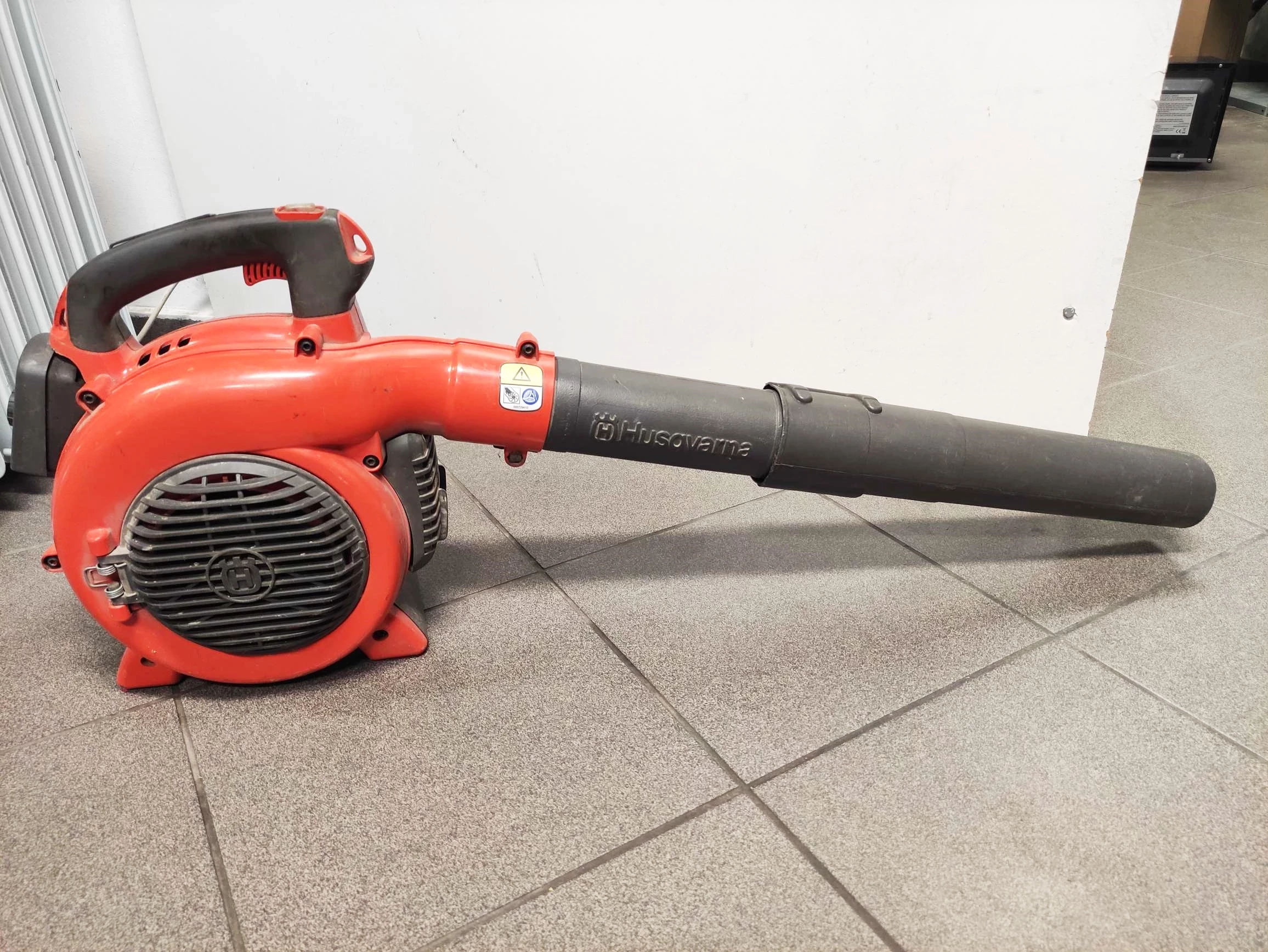 dmuchawa-do-lisci-husqvarna-125-bv-marka-129265-207853