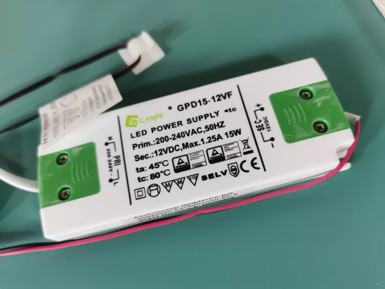 OKRĄGŁE LUSTRO ŁAZIENKOWE Z LED FACKELMANN 84565