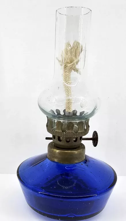 mala-lampa-naftowa-gratis-stan-nie-wymaga-renowacji