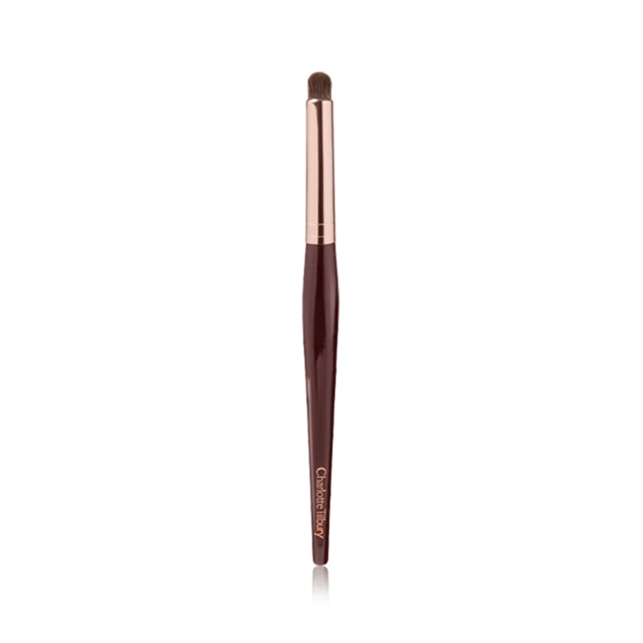 charlotte-tilbury-eye-smudger-brush-pedzel-do-rozcierania-cieni-hallera-3-wroclaw