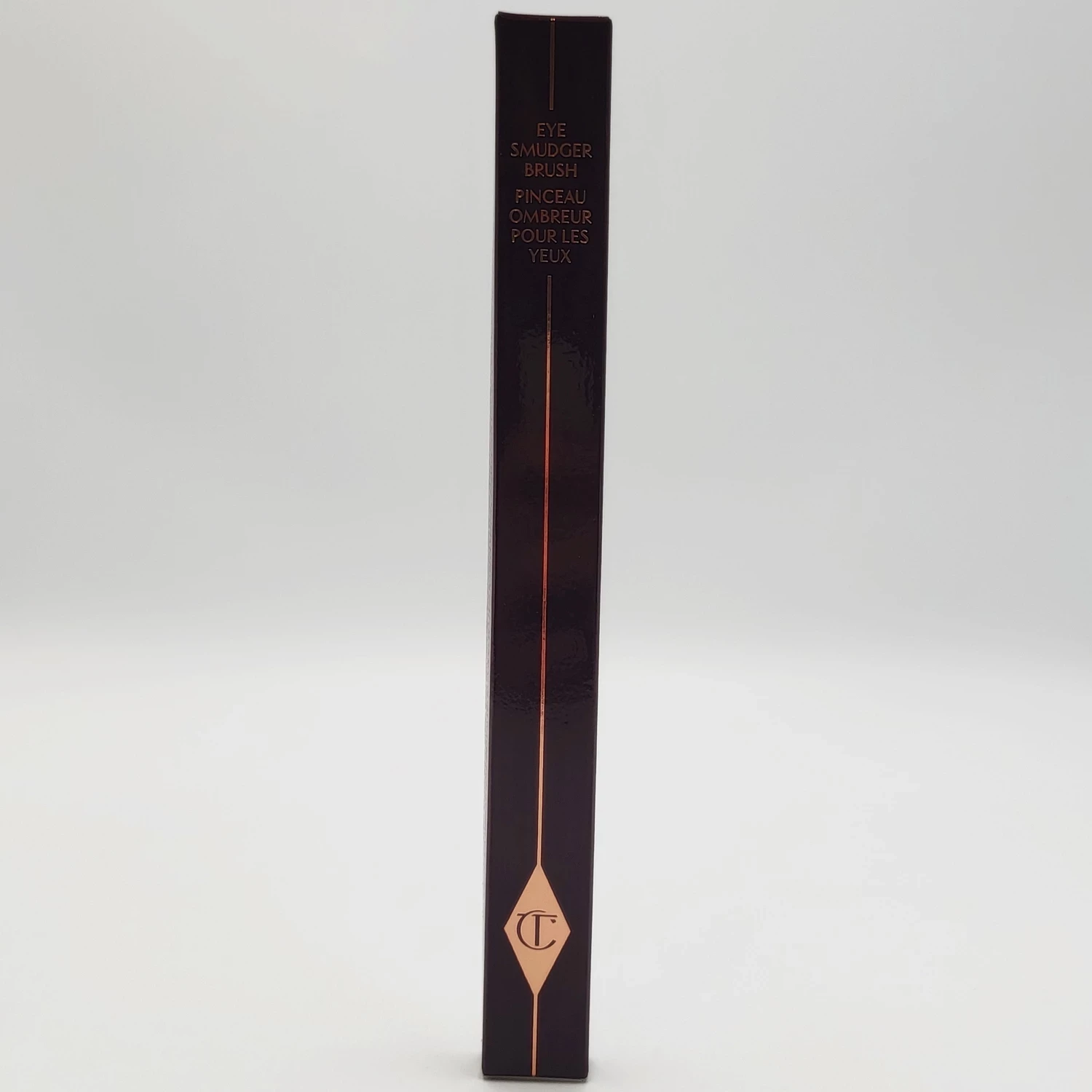 charlotte-tilbury-eye-smudger-brush-pedzel-do-rozcierania-cieni-marka-charlotte-tilbury