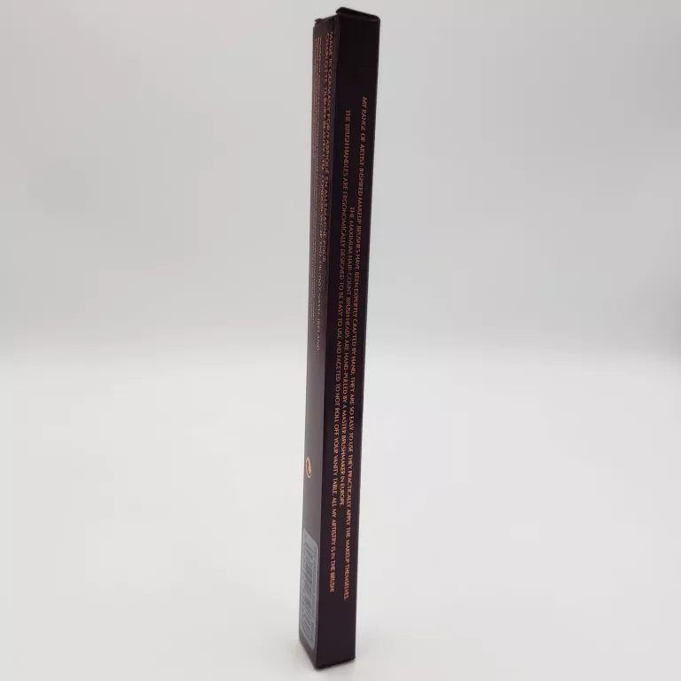 charlotte-tilbury-eye-smudger-brush-pedzel-do-rozcierania-cieni-hallera-3-wroclaw