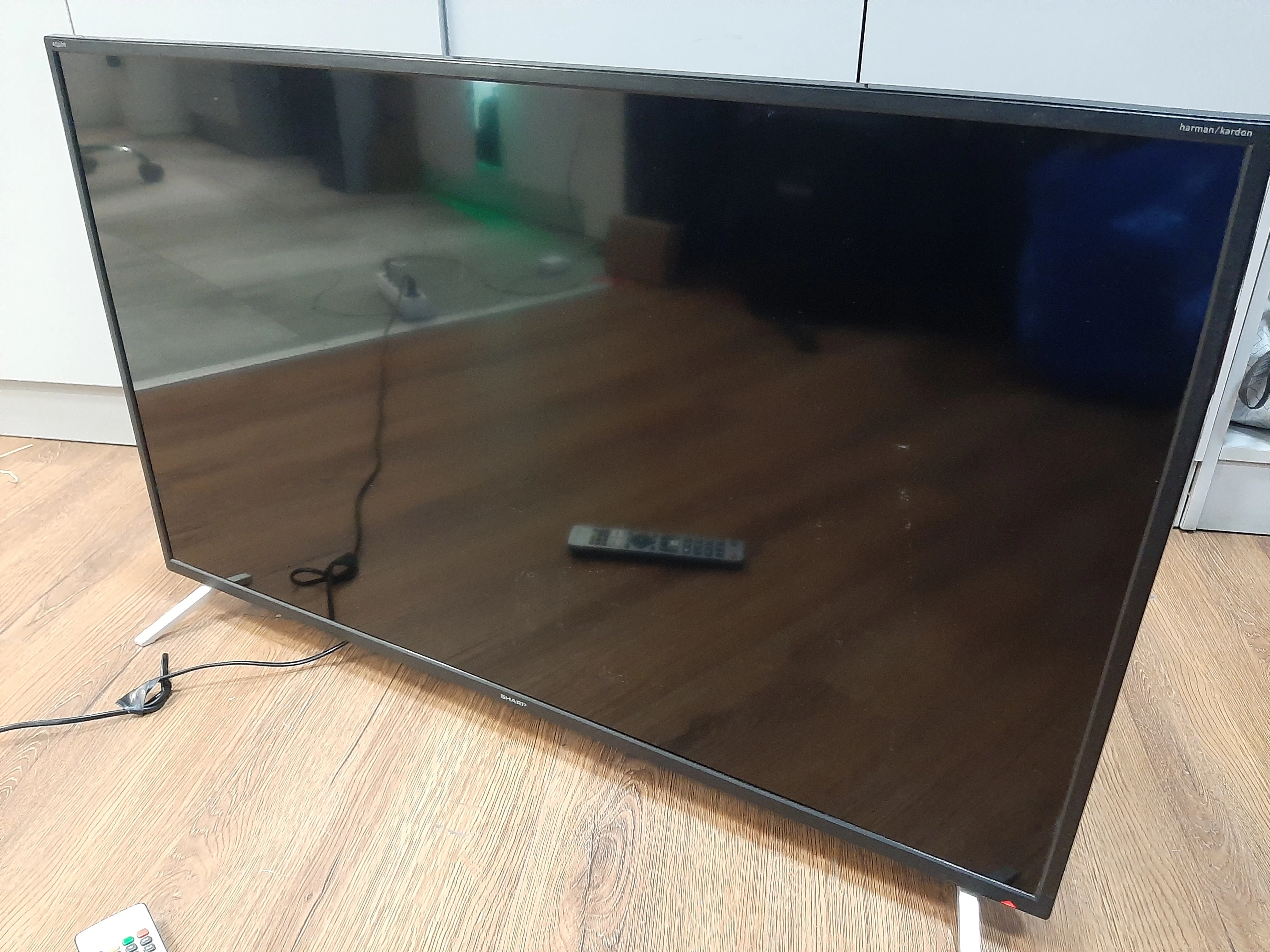 telewizor-sharp-40bl2ea-marka-sharp